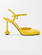 Toy ankle strap pump in lambskin