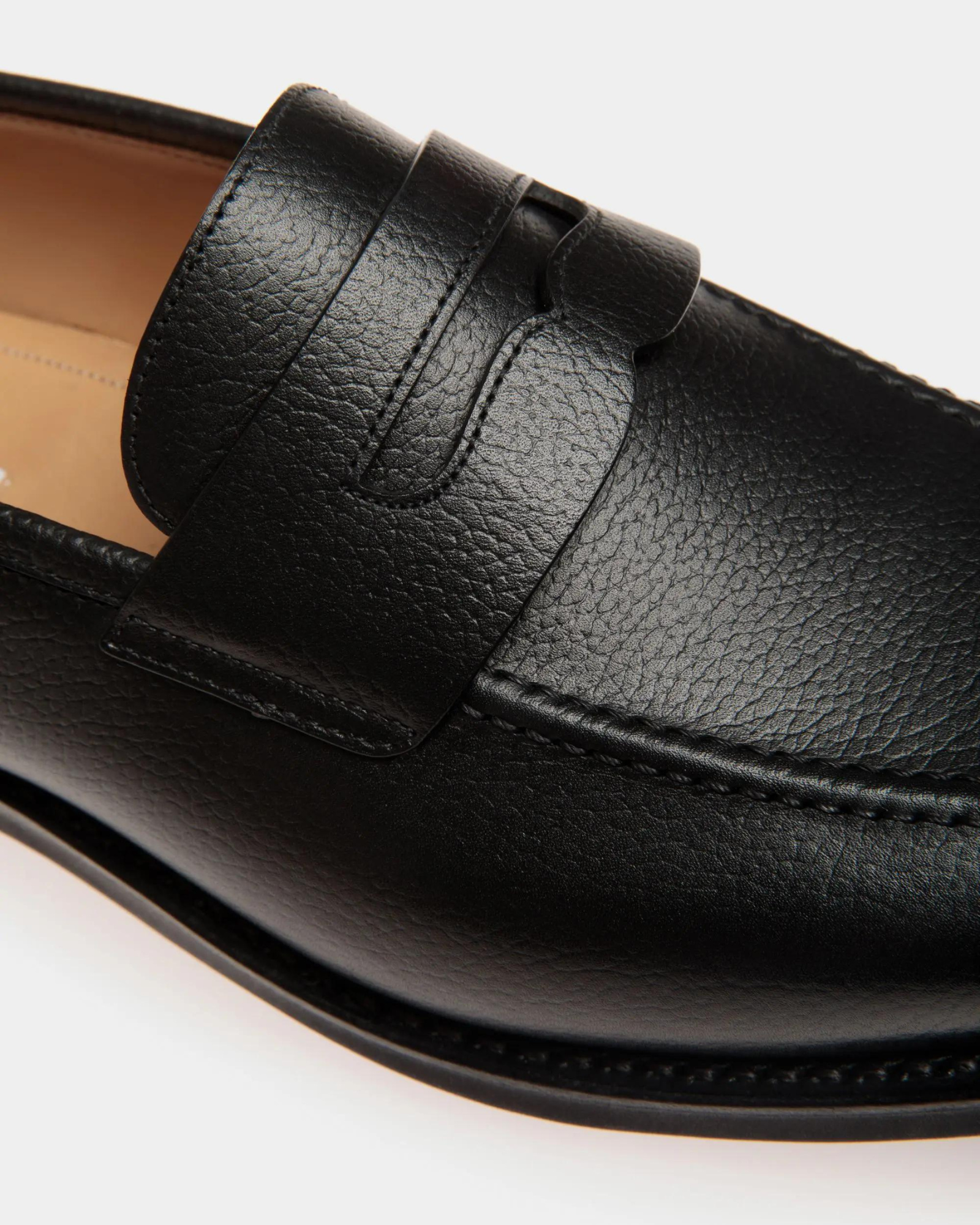 Schoenen Loafer In Black Leather