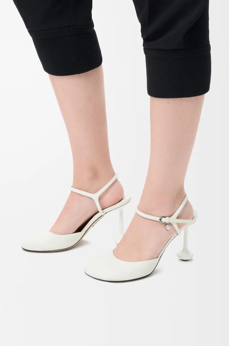 Toy ankle strap pump in lambskin