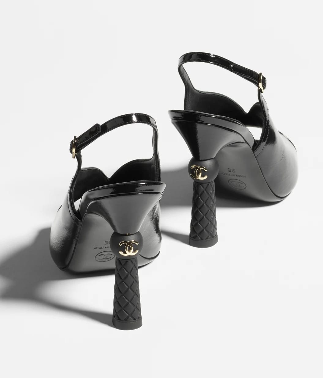 Shiny Crumpled Calfskin Sandals