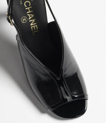 Shiny Crumpled Calfskin Sandals